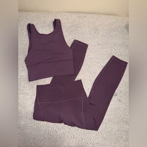 LULULEMON SET! Worn once! Size 6 - Grape Thistle